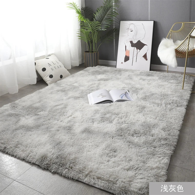 Plush rug grey