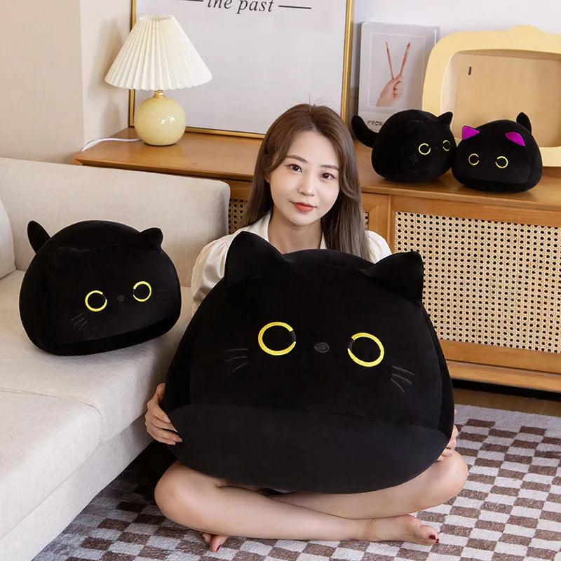 Black cat plush toy