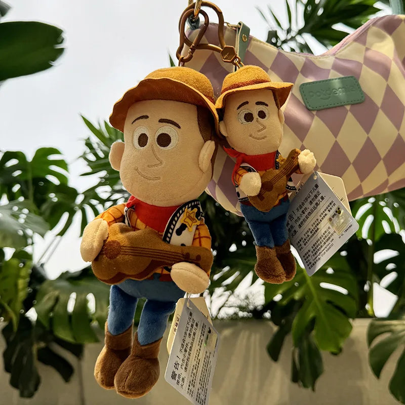 Woody plush