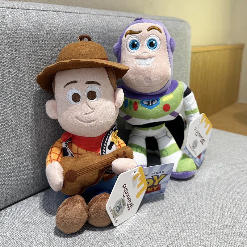 Woody plush