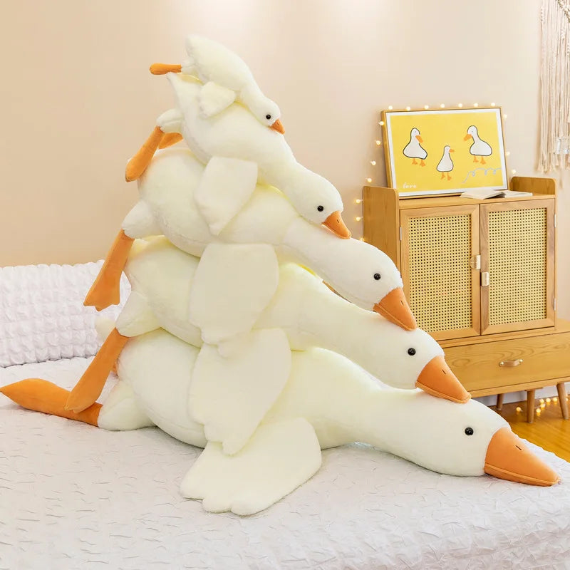 Plush toy duck