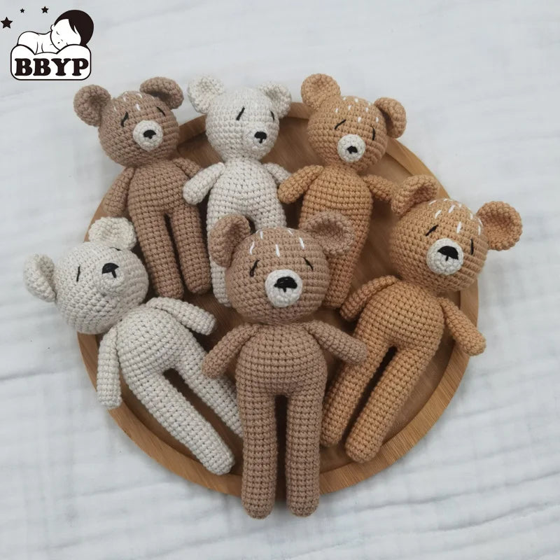 Knitted teddy