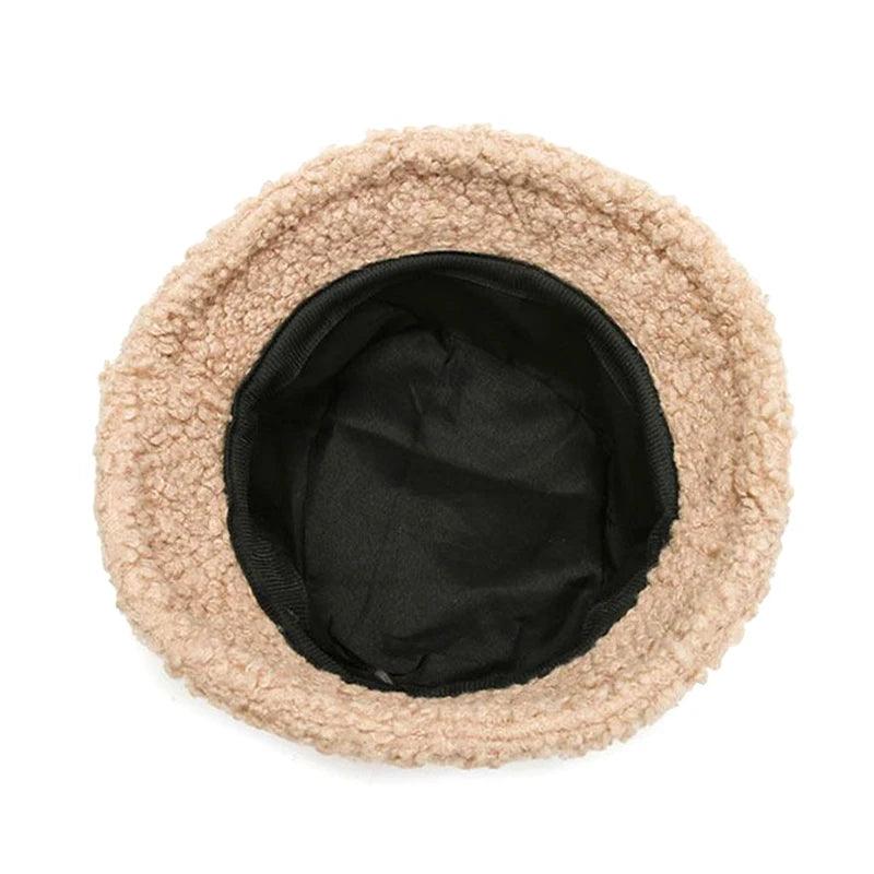 Teddy bucket hat