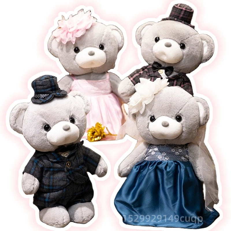 Bride and groom teddy bears